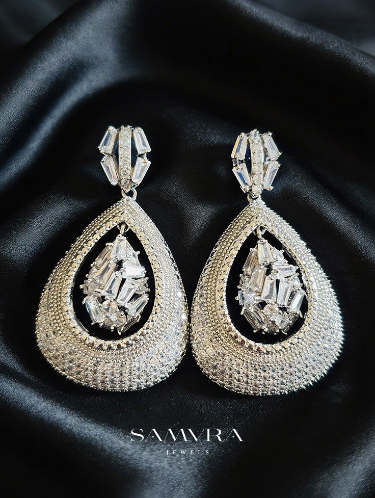 SAMVRA CRADDLE SWING alternate view