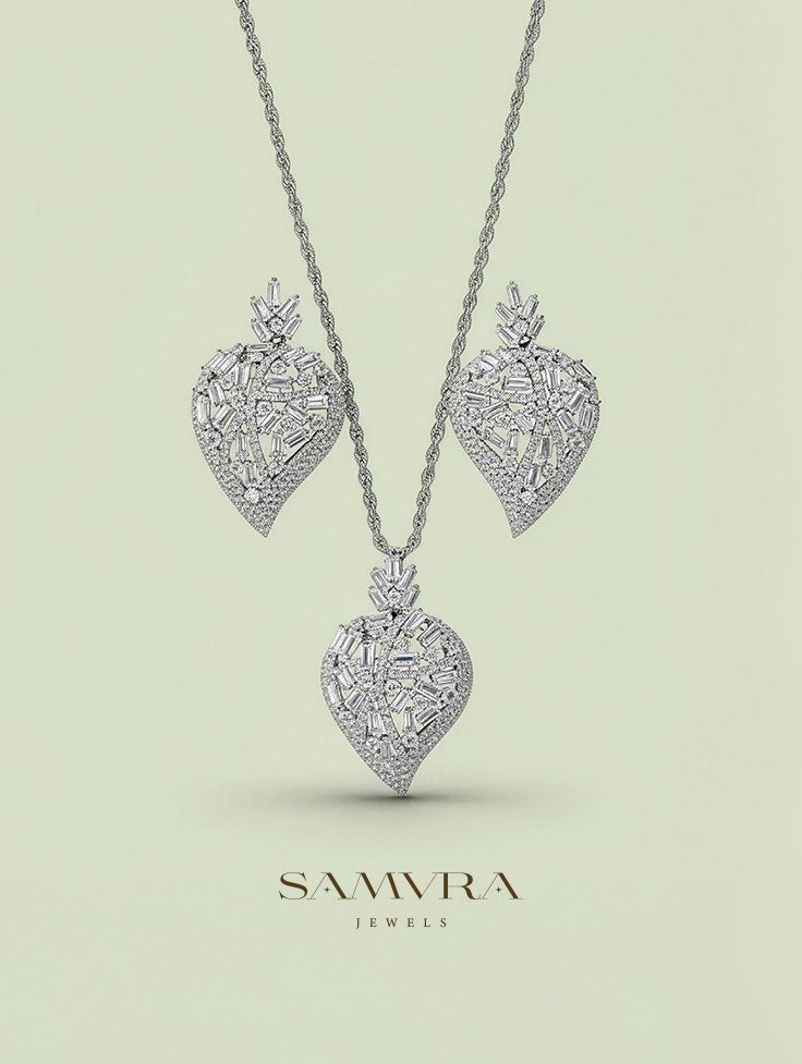 SAMVRA LUMINOUS CHARM alternate view